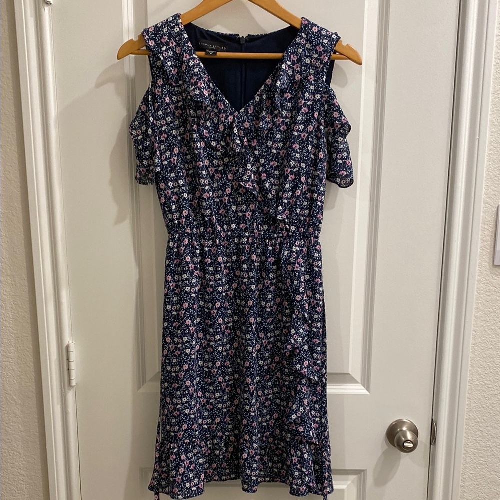 Simply Styled Blue and White Cold Shoulder Mini Sundress